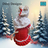 The back of cute Mrs. Claus Mouse keepsake hand knitted and decorated By Ditsy Designs - Parade Handmade