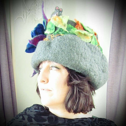 Felt Hat With Mum and Baby Mice, Lge, By Parade. - Parade Handmade