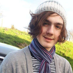 RA7 Beanie For Men In Grey With A White Stripe, By Rose Coen